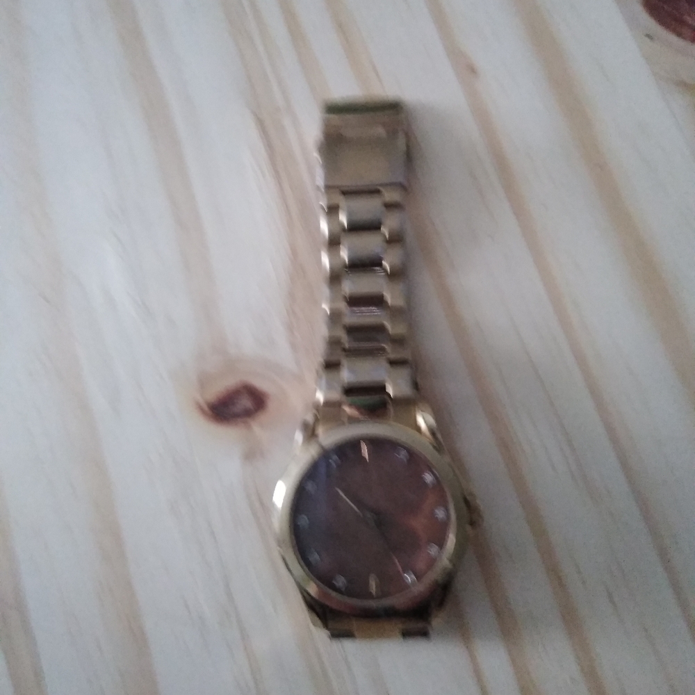 Watch - Picture 3 of 4